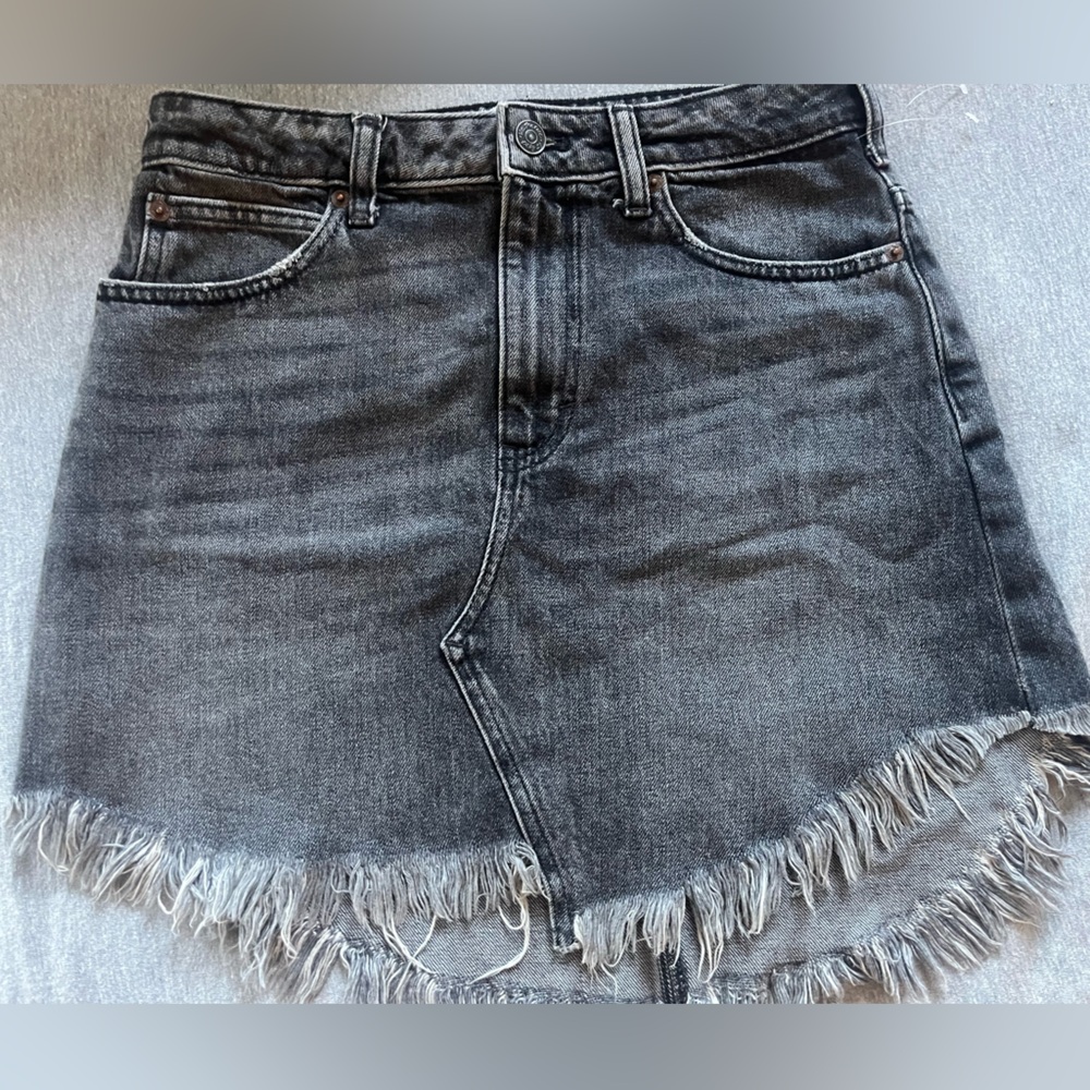 NWOT cute denim midi free people skirt!!